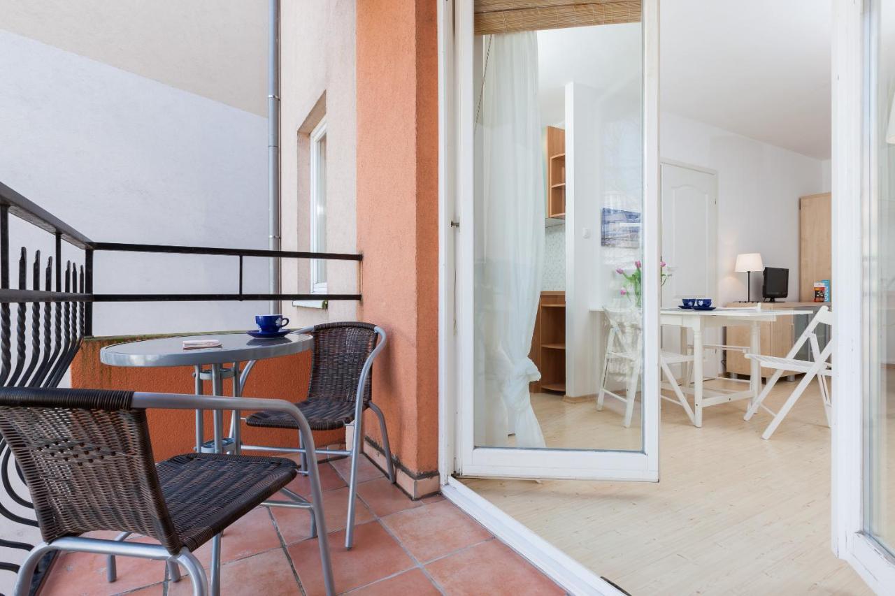 Port Kolobrzeg Str Towarowa By Jantar Apartamenty Kolobrzeg Bagian luar foto